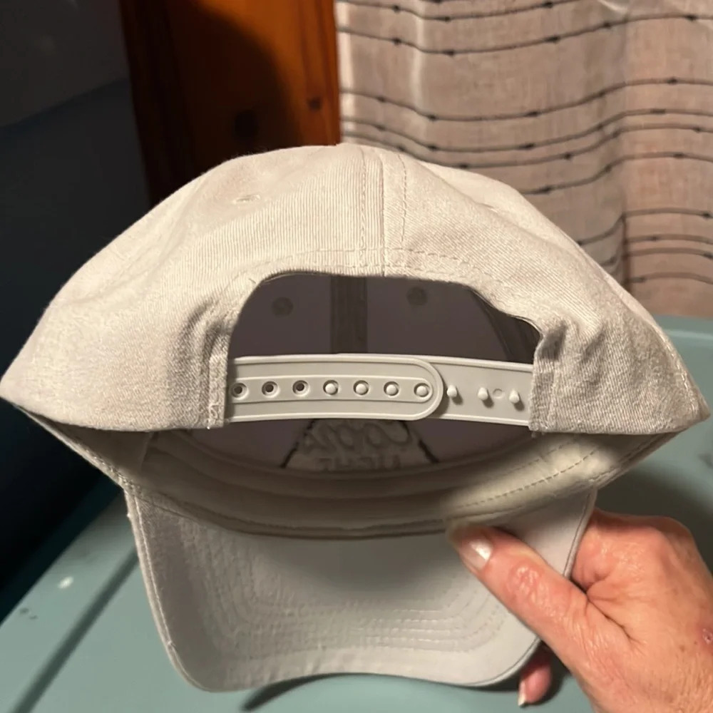 Coors light hat. New snap back - Picture 2 of 4